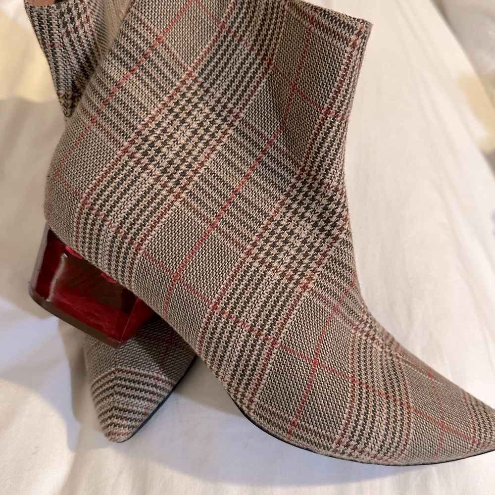 Jeffrey Campbell Siren Boot Brown Plaid Tweed Bootie w Red Block Heel Sz 8.5